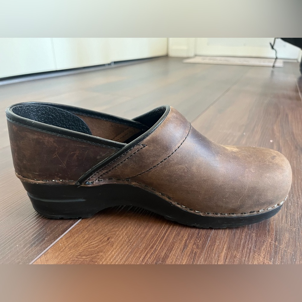 Dansko clogs - size EU 40, antique brown oiled - Picture 9 of 11